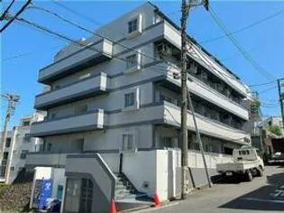 ジョルジュ磯子の画像