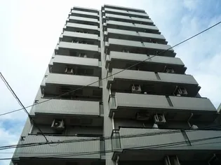 NICEアーバンスピリッツ生麦【2階】の外観