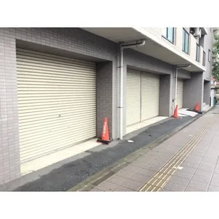 神奈川県横浜市金沢区六浦1丁目【マンション】の外観