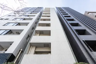 レヴィーナ東京八重洲通り【202号室号室】の外観