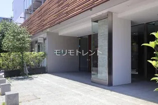 東京都目黒区青葉台1丁目【マンション】の外観