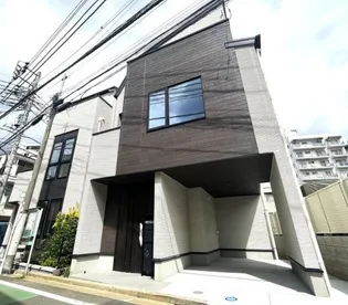 東京都新宿区中落合3丁目【一戸建】の外観