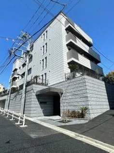 東京都北区王子本町1丁目【マンション】の外観