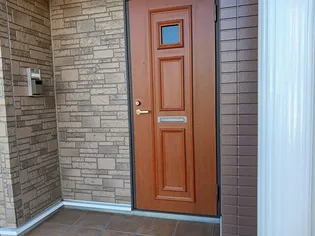 岐阜県岐阜市南鶉4丁目【アパート】の外観