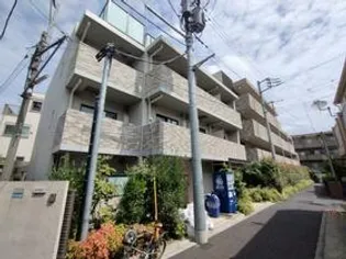 東京都新宿区高田馬場4丁目【マンション】の外観