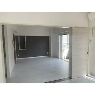 東京都中野区中野5丁目【マンション】の外観