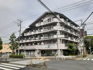 東京都多摩市鶴牧1丁目【マンション】の外観