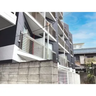 神奈川県横浜市金沢区六浦1丁目【マンション】の外観