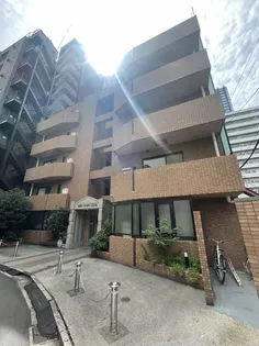 東京都新宿区西新宿8丁目【マンション】の外観