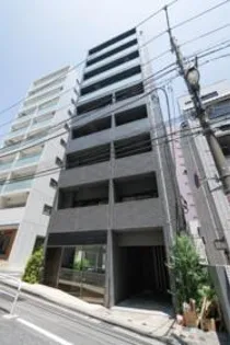 東京都千代田区麹町5丁目【マンション】の外観