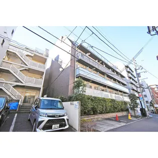 東京都新宿区西五軒町【マンション】の外観