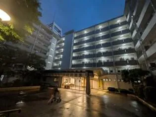 神奈川県横浜市鶴見区鶴見2丁目【マンション】の外観