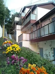 神奈川県川崎市麻生区岡上【アパート】の外観