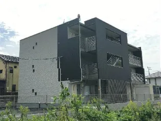 クレイノベラカーサの画像