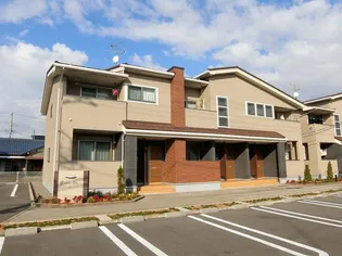 ラフレシールIIの画像