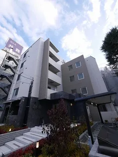 東京都品川区上大崎3丁目【マンション】の外観