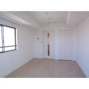 東京都中野区東中野2丁目【マンション】の外観