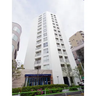 東京都港区元麻布3丁目【マンション】の外観