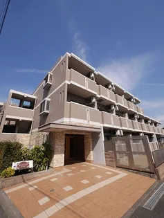 東京都世田谷区給田4丁目【マンション】の外観