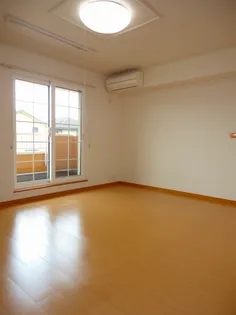 愛知県東海市高横須賀町4丁目【アパート】の外観