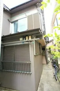 駒沢ハウス【1階】の外観