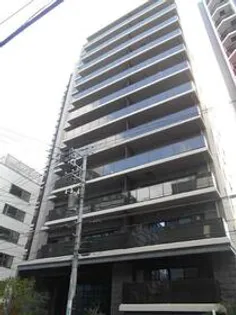 東京都新宿区四谷三栄町【マンション】の外観