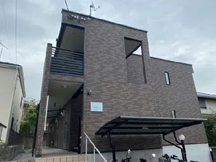 東京都町田市鶴川4丁目【アパート】の外観