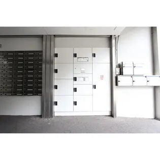 大阪府吹田市江坂町1丁目【マンション】の外観