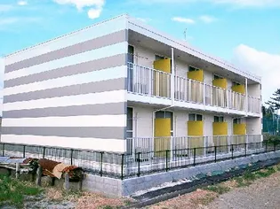 静岡県焼津市三和【アパート】の外観