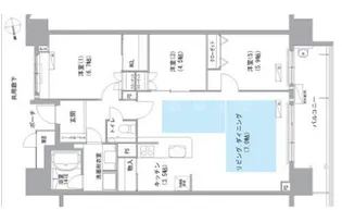 ロイヤルパークスなんば【4階】の間取り
