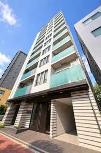 東京都新宿区市谷薬王寺町【マンション】の外観