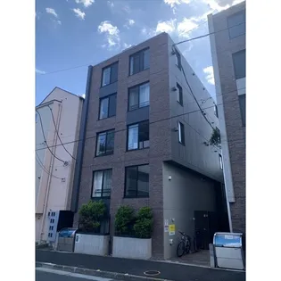 東京都渋谷区幡ヶ谷3丁目【マンション】の外観