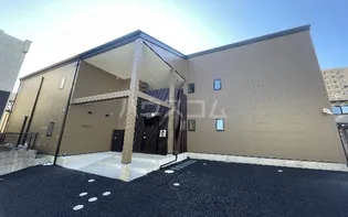 イーストピア【1階】の外観