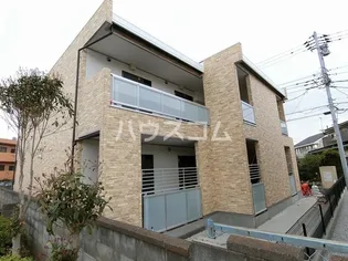 神奈川県藤沢市亀井野4丁目【アパート】の外観