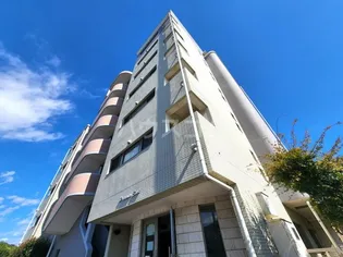 プレシャスイーストの画像