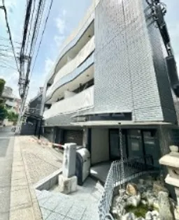 東京都中野区東中野1丁目【マンション】の外観