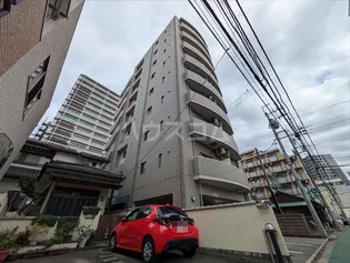 エソール駅前通りの画像