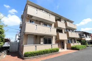 カーペンターズハウスの画像