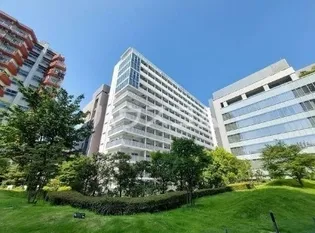 東京都新宿区新宿6丁目【マンション】の外観