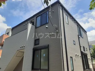 ラメット千歳烏山【2階】の外観