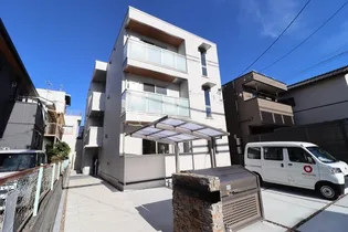 D CREST馬渕の画像