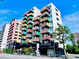 東京都新宿区大京町【マンション】の外観