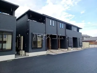 群馬県伊勢崎市富塚町【アパート】の外観