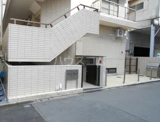 東京都調布市仙川町1丁目【マンション】の外観