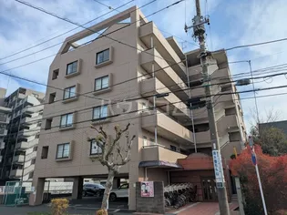 ロンシャンパレスの画像