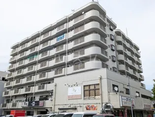 入間市駅前ビルの画像