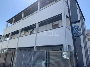 アザーレ・バモス生田【1階】の外観