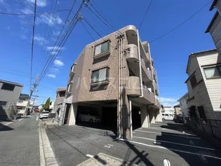 ファミーユ戸田の画像