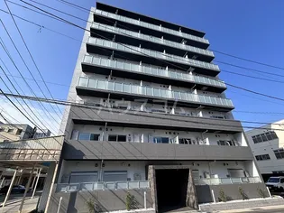 クレスト 中六【7階】の外観