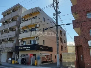 神奈川県横浜市金沢区寺前1丁目【マンション】の外観